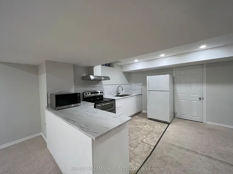 86 Verdi Rd — Photo 6