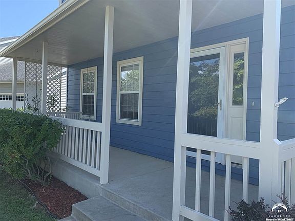 2nd image of 2957 Whitmore Dr