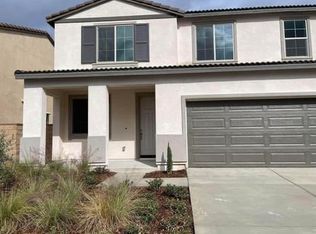 560 E Vodden St, Rialto, CA 92376