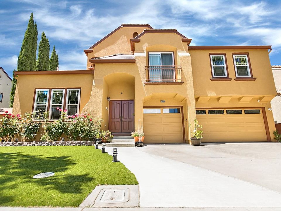 1st image of 3255 Montelena Dr
