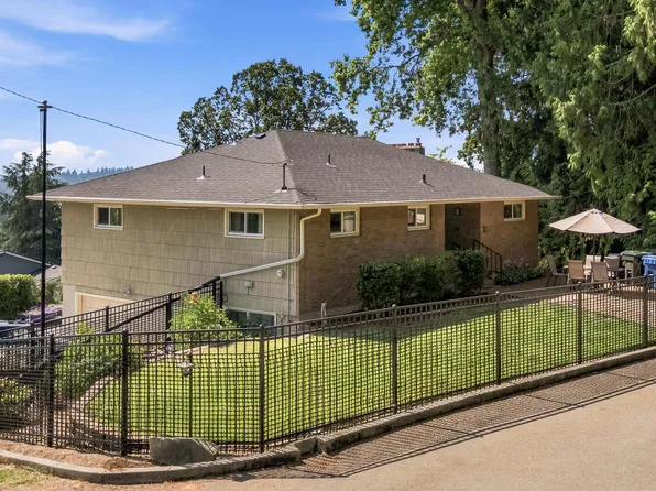 954 Terrace Dr NW, Salem, OR 97304