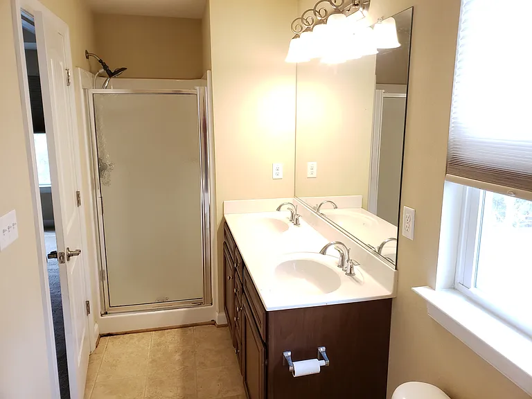 721 Albertine Ct — Photo 15