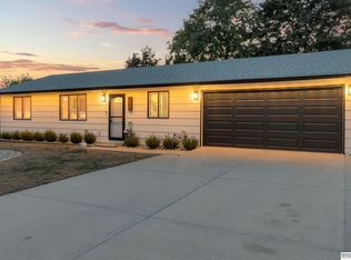 4773 Crestview Dr, Blair, NE 68008
