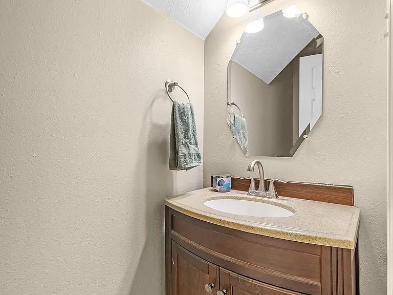 18436 Sunrise Pines Dr — Photo 21