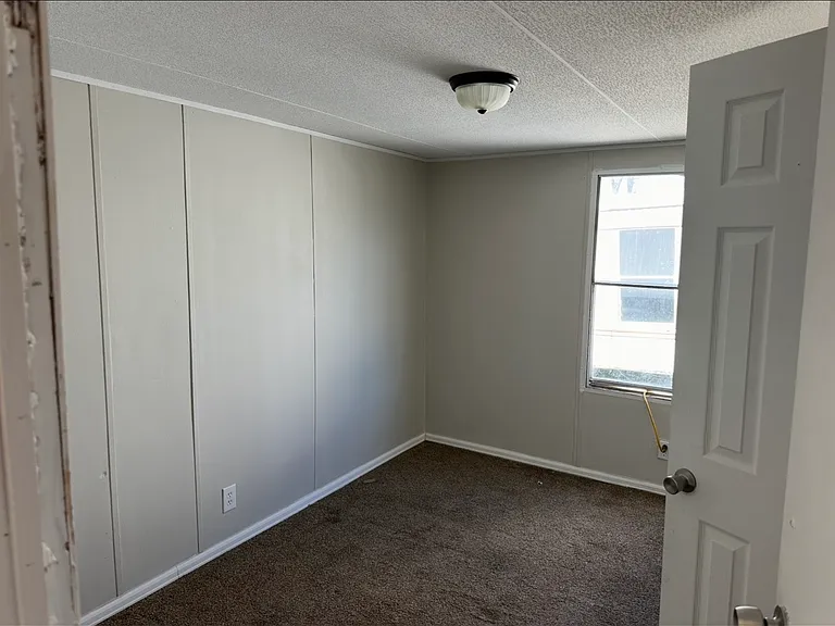 446 Loose Creek Hwy #16 — Photo 3