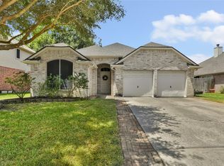 18619 Woodbreeze Dr, Humble, TX 77346