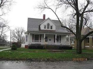 2601 Prairie Ave, Mattoon, IL 61938