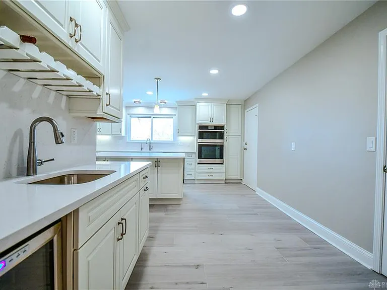 121 E Schantz Ave #3 — Photo 15