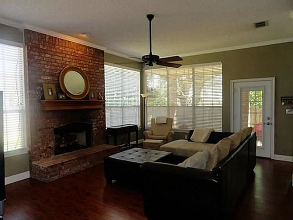 5th image of 7625 Silverleaf Dr