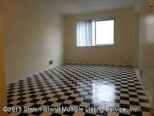 Sold by Real Direct | media 3