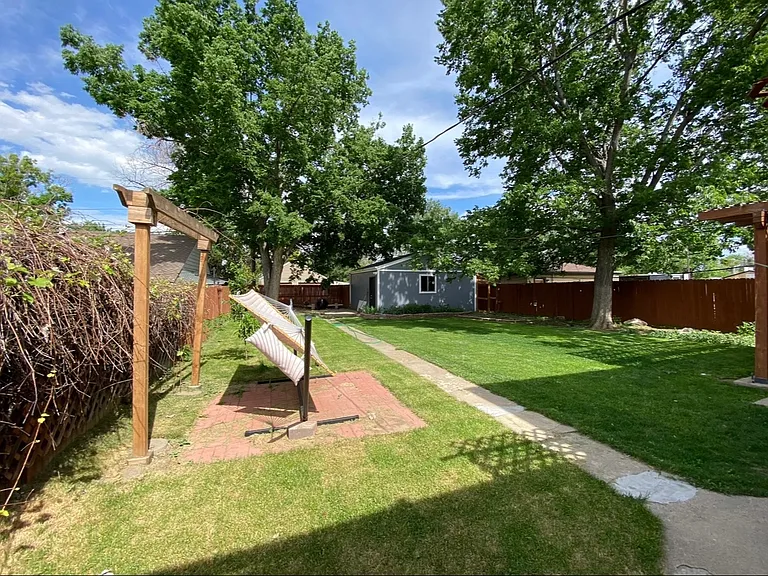 2010 Harlan St — Photo 11