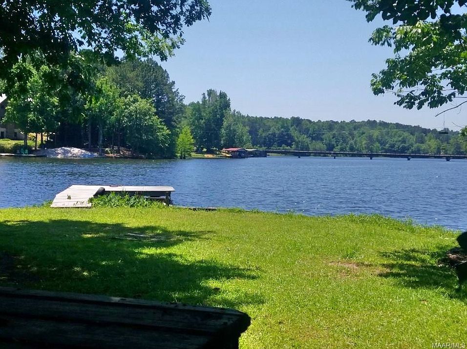 2nd image of 162 Jackson Cove Rd