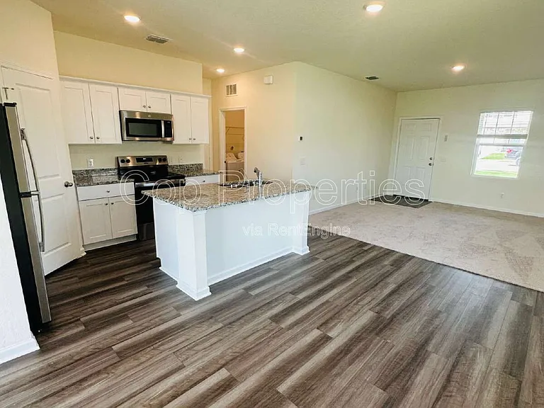10136 Peppercorn Pl — Photo 3