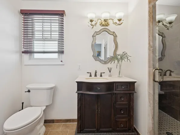 33 Beach 221st Street image 6 of 29