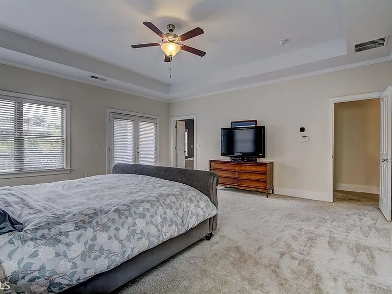 2625 Hickory Hill Dr SE — Photo 32