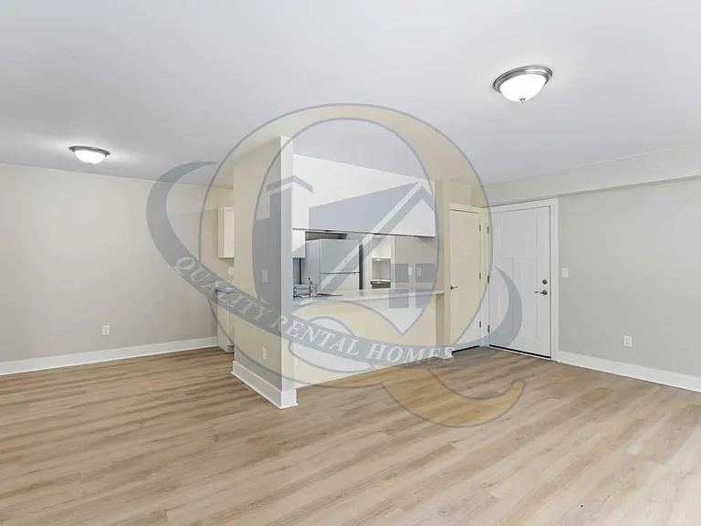 5200 N Genesee Rd — Photo 25