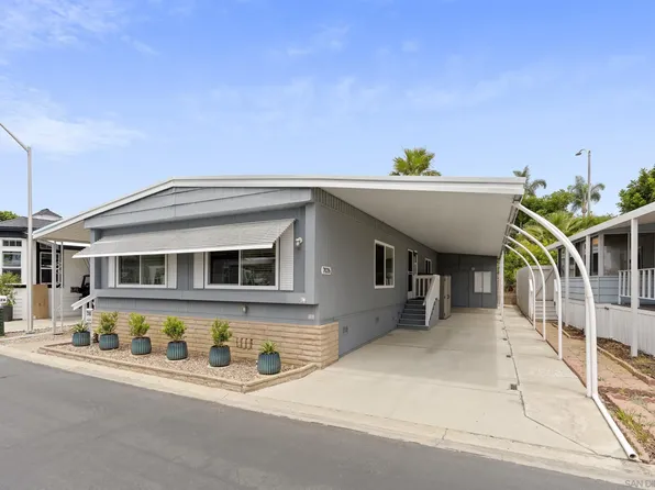 7026 San Bartolo St #18, Carlsbad, CA 92011