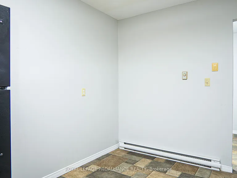 22 Pitt St #19 — Photo 14