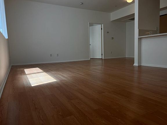 3rd image of 10756 Camarillo St APT 204