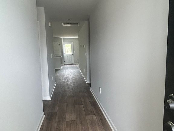 2nd image of 1745 King Oaks Loop