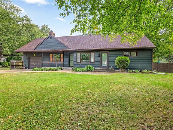 2nd image of 2136 East Ridge Road