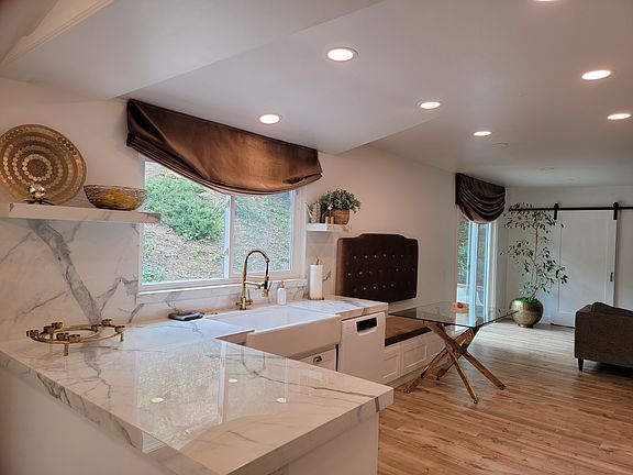5th image of 16974 Escalon Dr