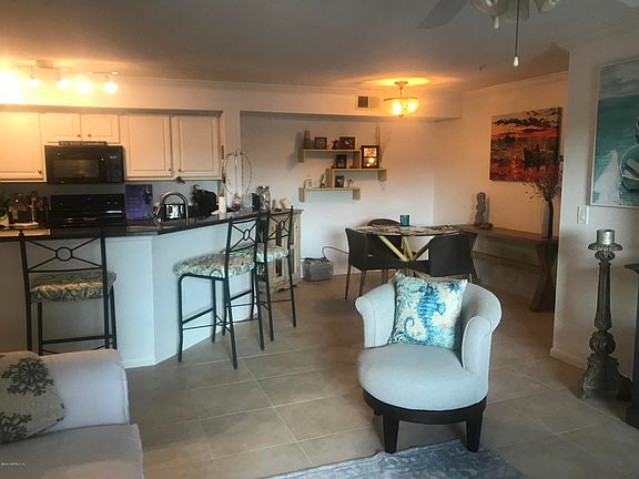 3rd image of 300 Boardwalk Dr APT 125