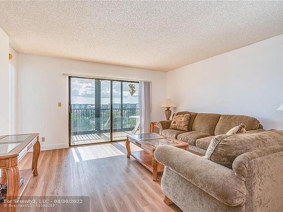 4th image of 2112 S Cypress Bend Dr APT 904
