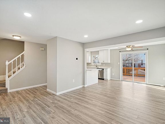 3rd image of 2919 Marsala Ct