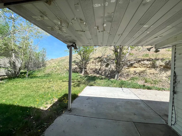 1202 Swisher Rd — Photo 15