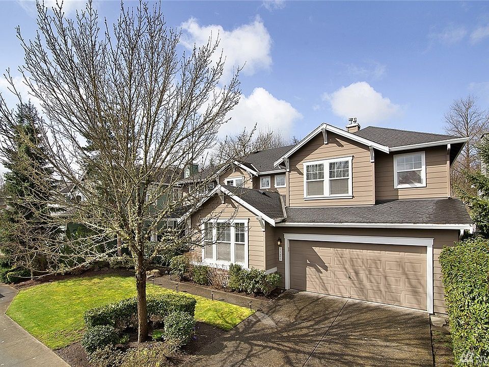 1st image of 1121 240th Way SE