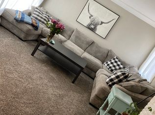 2408 7th St, Tillamook, OR 97141