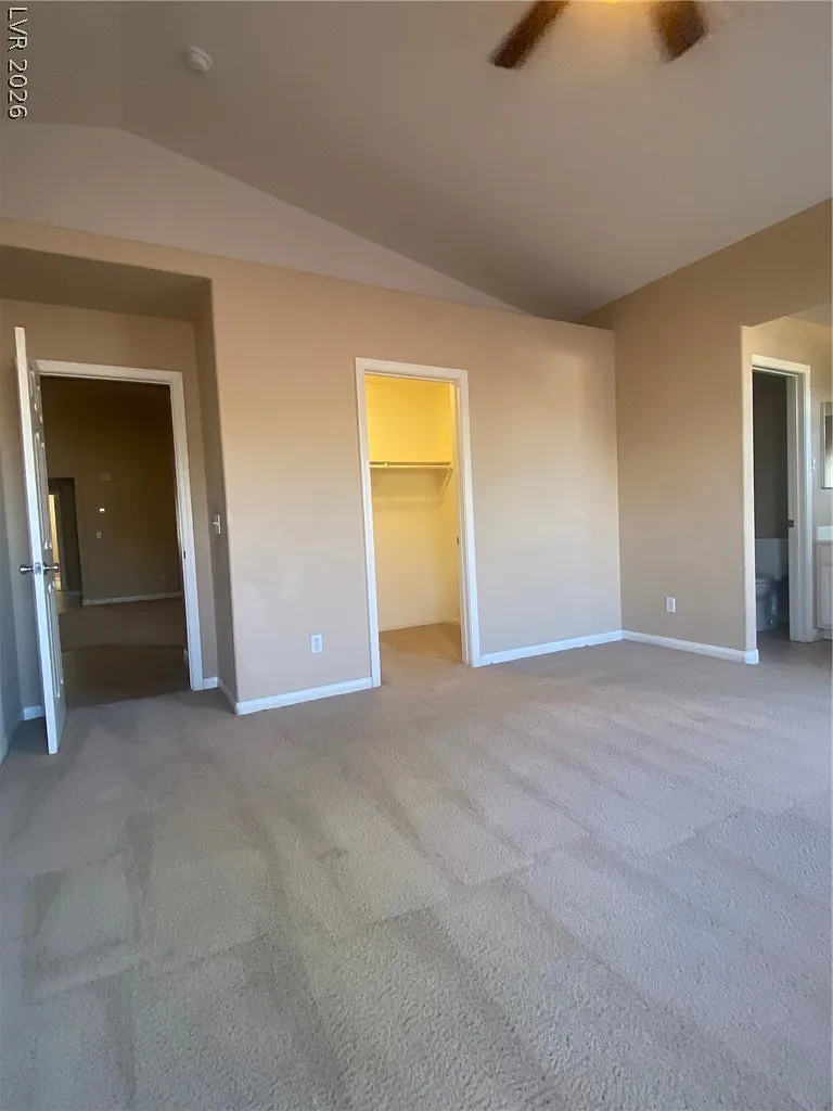 3 bed, 2.0 bath, 1597 sqft, $2,000 — Photo 3