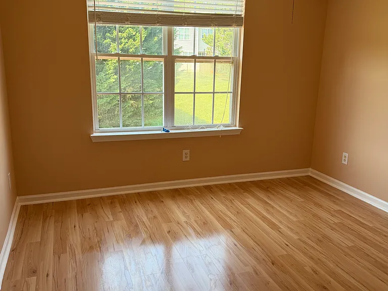 623 Oakfield Trl — Photo 11