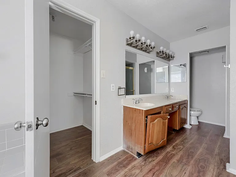 1005 Whitewater Trl — Photo 15