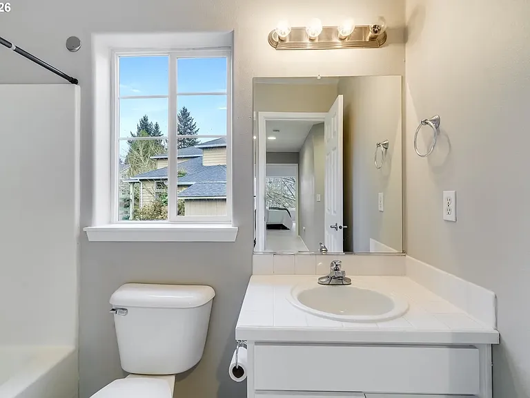 22436 SW Meissinger Pl — Photo 38