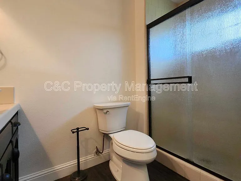 2546 W Victor Ct #102 — Photo 14