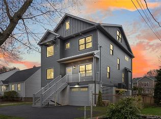 106 Charles St, Fairfield, CT 06824