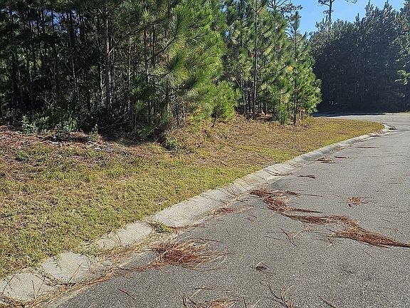 3rd image of 1543 Barbuda Boulevard SW