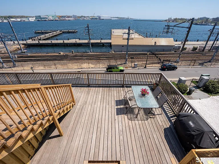 138 Bank St #2B — Photo 2