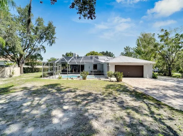 3343 Foxwood Blvd, Zephyrhills, FL 33543