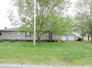 618 Crews Rd, Murphysboro, IL 62966