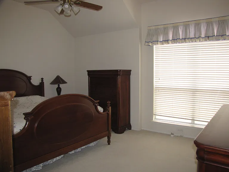 Mater bedroom