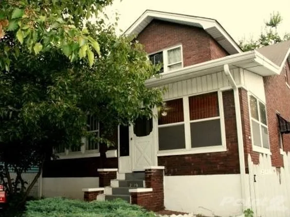 2908 S 4th St, Louisville, KY 40208