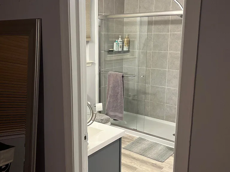 106 Megan Cir — Photo 11