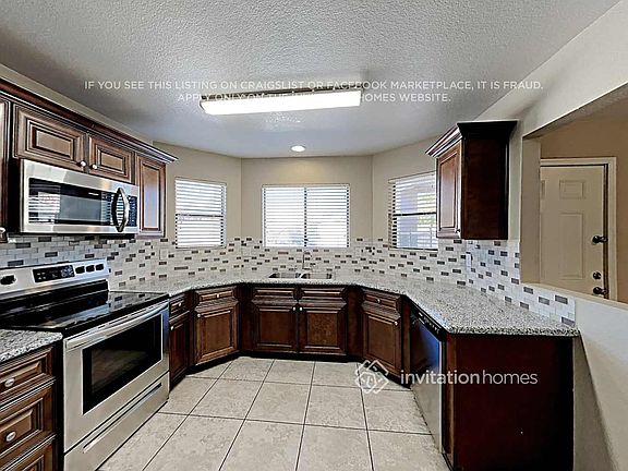 5th image of 11228 W Townley Ave
