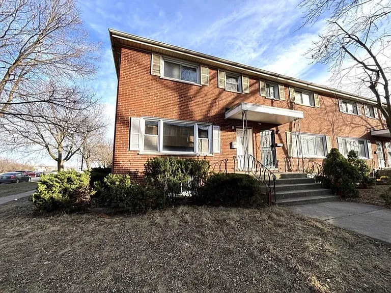 929 W North Ave #A — Photo 4