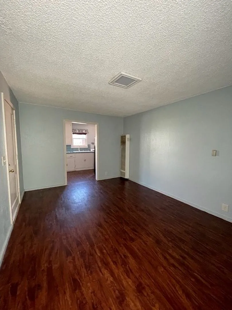 Small 1 bed, 1 bath. — Photo 3