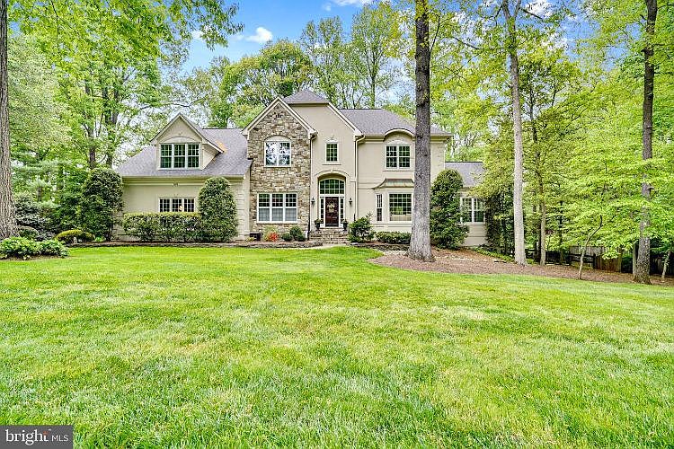 1st image of 10676 Alliwells Ct