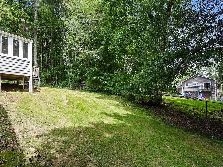 1053 Coker Cir NW — Photo 17